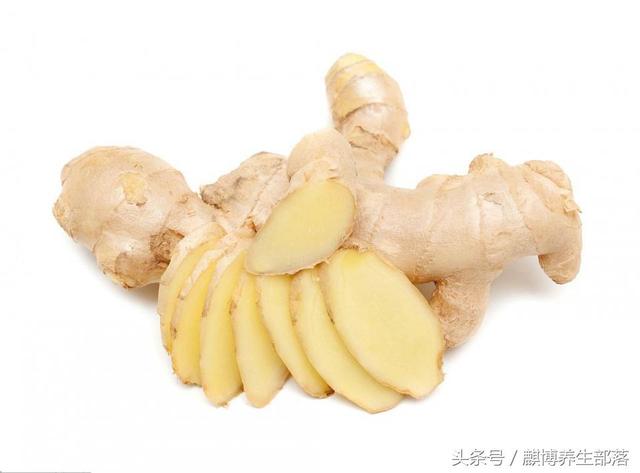 生姜加它泡水喝,成本不到一元钱,一周肾状如牛,对男性大补!