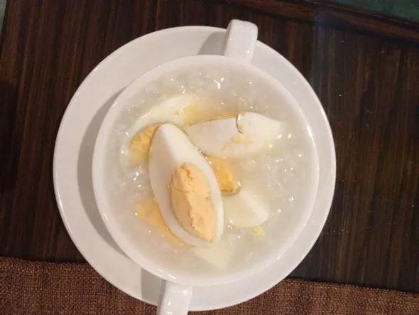 鸡蛋这么煮,是男人的肾宝,女人的阿胶!